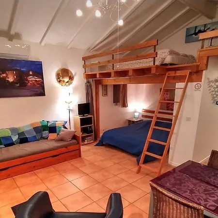 Сasa de vacaciones La Bakenia